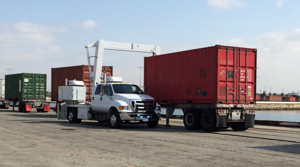 Los Puertos de Ecuador Aceleran la Instalación de Escáneres